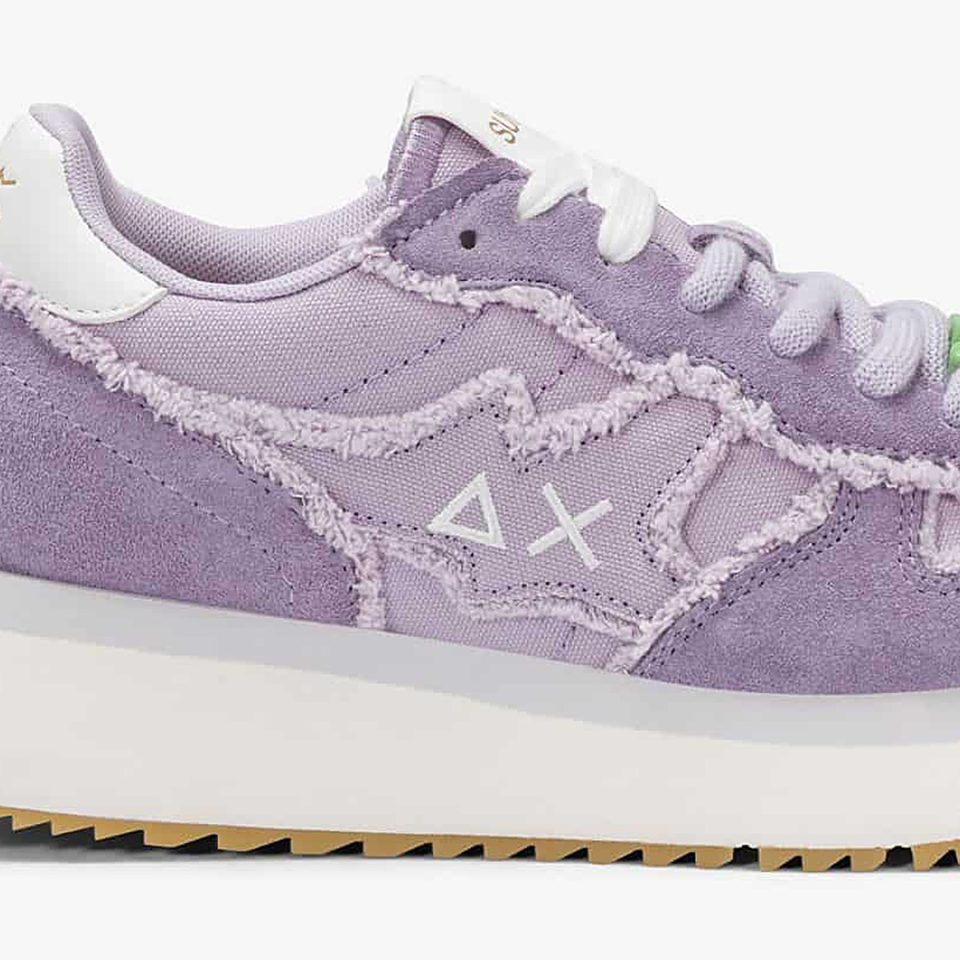 BIG STARGIRL CANVAS LILAC — תקריב לוגו SUN68 ושולי הקנבס המדוברים